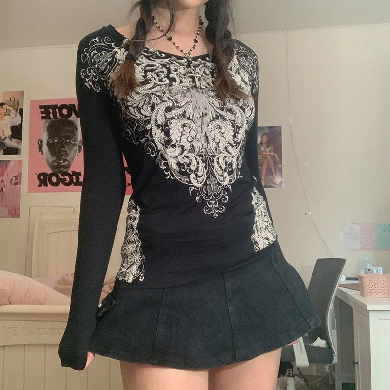 Dark-Academia-Graphic-Print-T-shirt-E-girl-Gothic-Mall-Goth-Alt-Emo-Crop-Top-Y2K