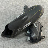 Men TF/FG Football Field Boots Society Cleats Professional Soccer Shoes Grass Training Football Shoes Ultralight Indoor Sneaker