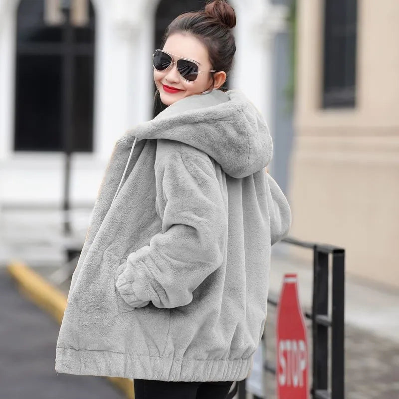 Casual And Fashionable Hooded Jacket 2025 Autumn/Winter Collection Loose Plush Warm Long-sleeved Short Jacket With Fleece Zipper 3