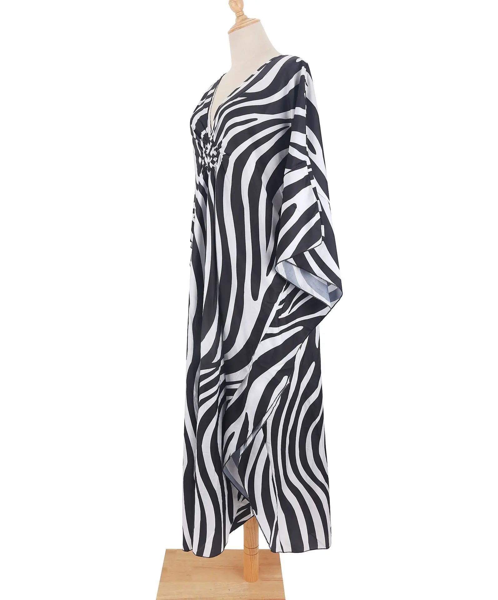 Loose Floral Pleated Kaftan Dresses for Women Wave Neck Swimsuit Cover Up Caftan 5