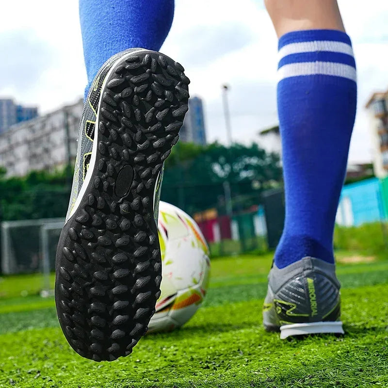 High Quality Soccer Shoes For Men Professional Football Boots Society Cleats Original Football Field Boots Indoor Fast Sneakers 5