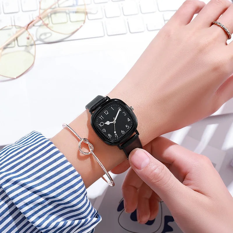 Fashion Brand Bear Women Quartz Watch 2024 Ladies Casual Silicone Jelly Watches Clock Girl Gift Zegarek Damski 4