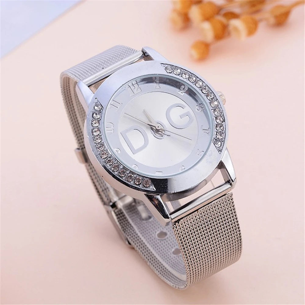 Luxury Brand Women's watches With Diamonds Simple Digital Design Ladies' Quartz Watch Casual Gold Mesh Belt Women Clock Strap 2