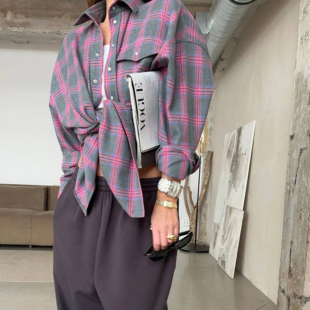 Women’s Versatile Oversized Plaid Blouse