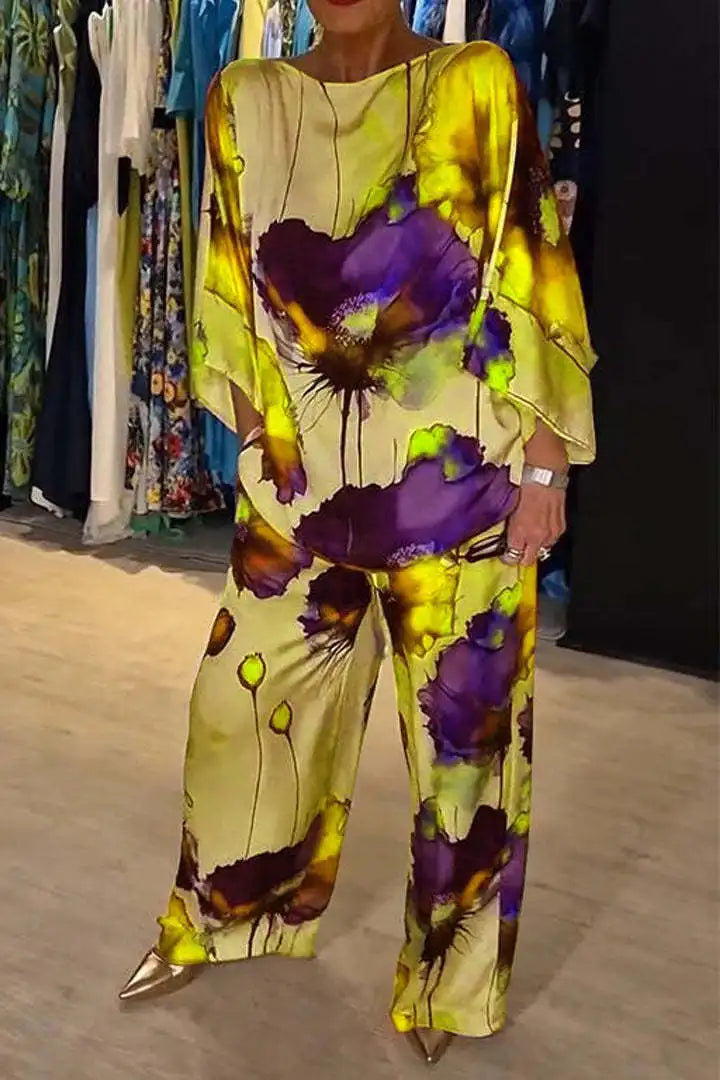 2 Piece Women's Printed Satin Pant Set - Round Neck 3/4 Sleeve Summer Outfit