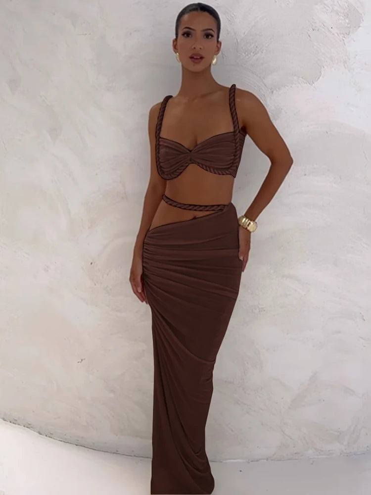 Chic Pleated Two-Piece Vacation Set: Crop Camisole & Maxi Skirt