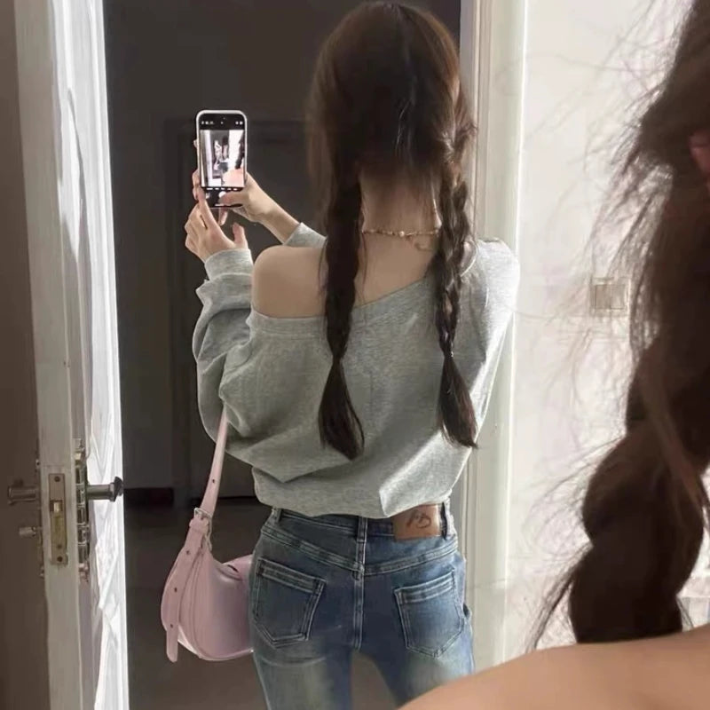 Women Hoodies Autumn Streetwear Off Shoulder Seductive Cropped All-match Sweatshirts Baggy Fashion Print Design Aesthetic Casual 3