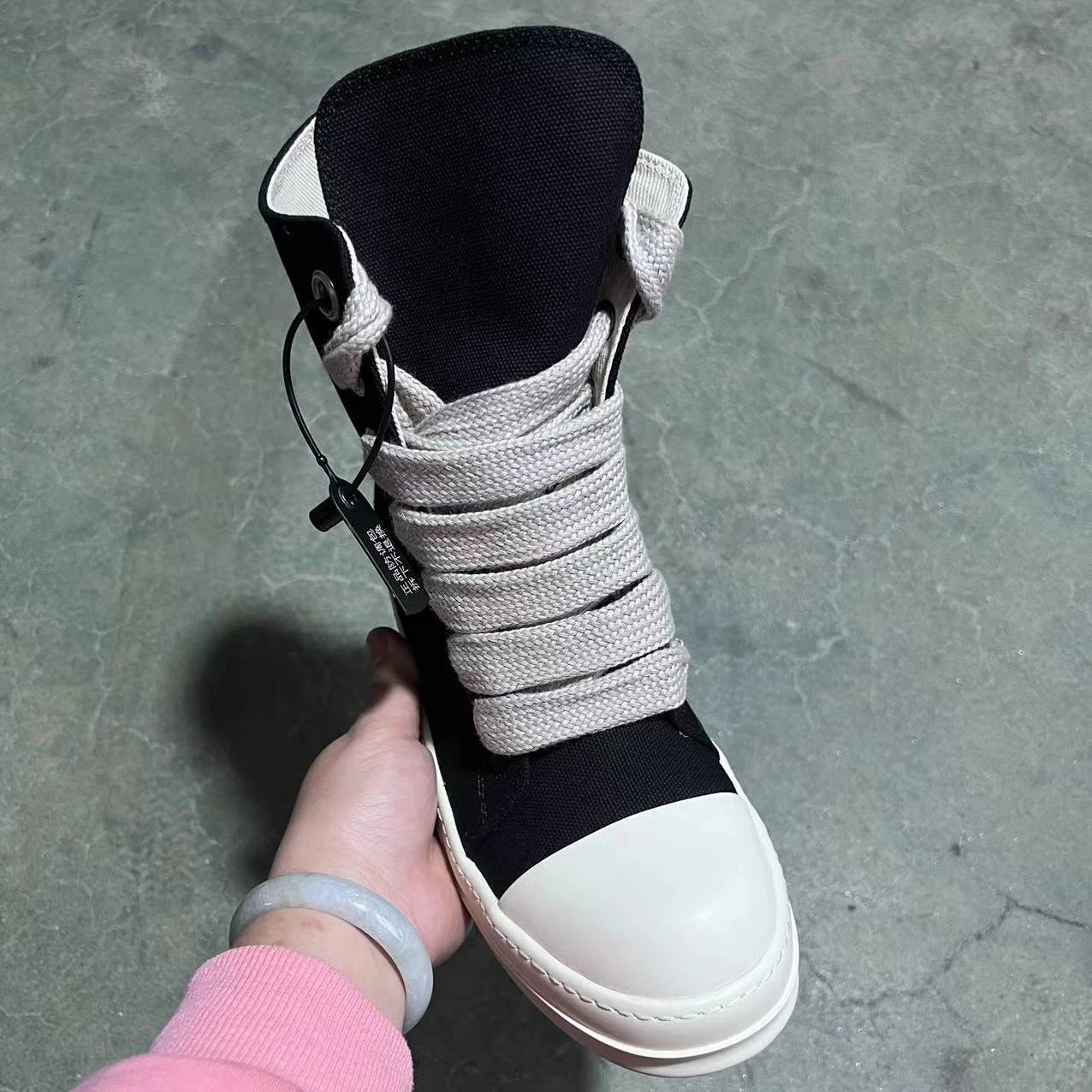 Designer Women Sneaker High Top Jumbo Lace Up Men Shoe Black Luxury Casual Street Canvas Shoe Zip Platform Flat Ankle Boot 2