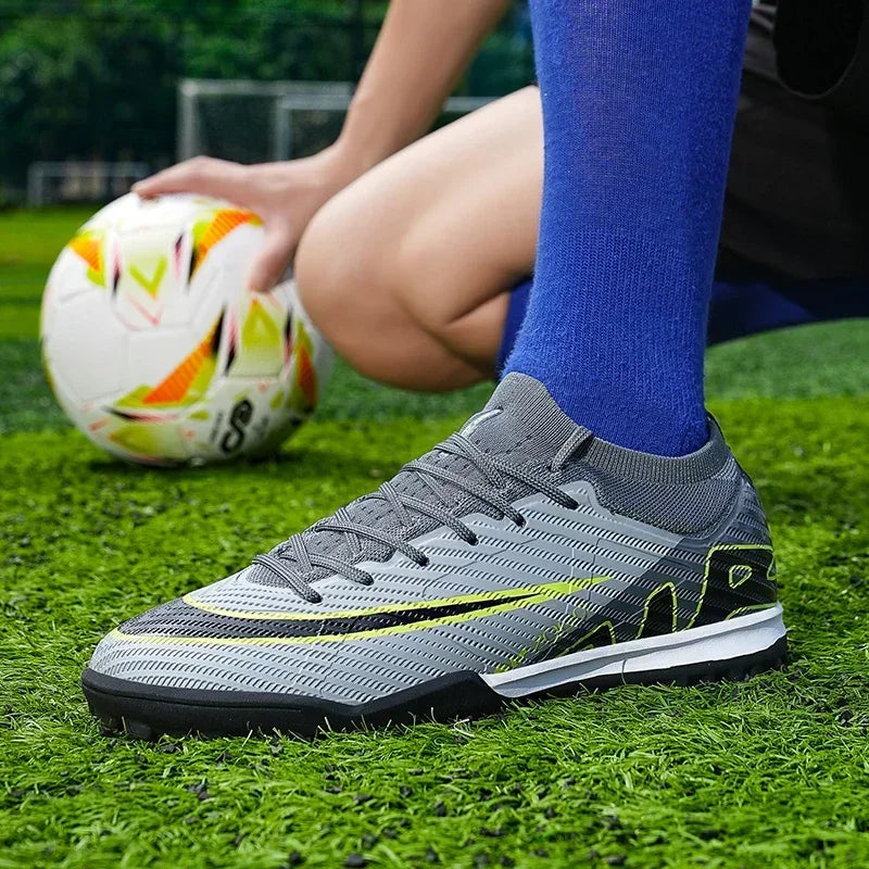 High Quality Soccer Shoes For Men Professional Football Boots Society Cleats Original Football Field Boots Indoor Fast Sneakers 6