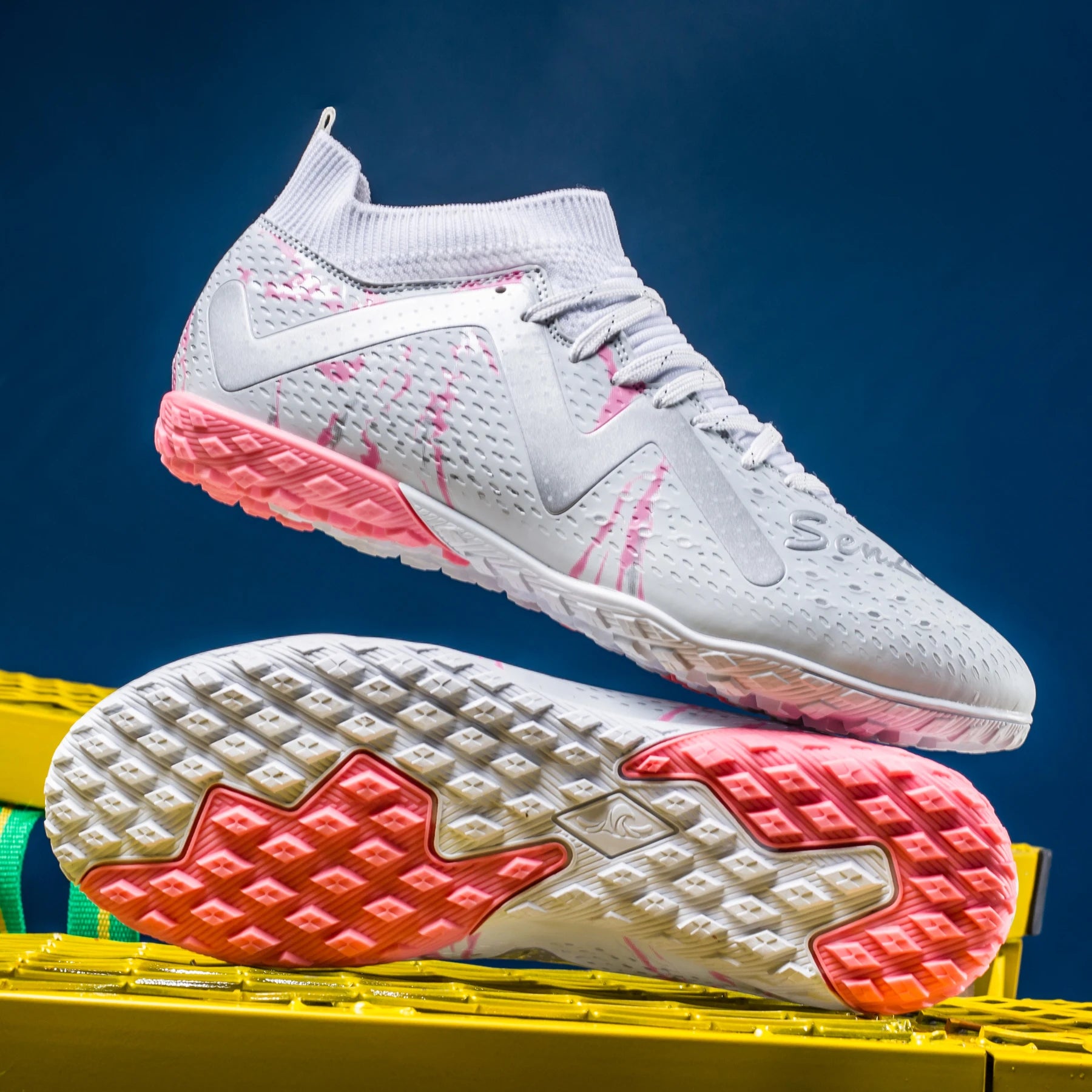 Men's Soccer Cleats Football Cleats for Mens Big Boys Mid-Top Spikes/TF Shoes for Youth Professional Training Turf Sneaker 3