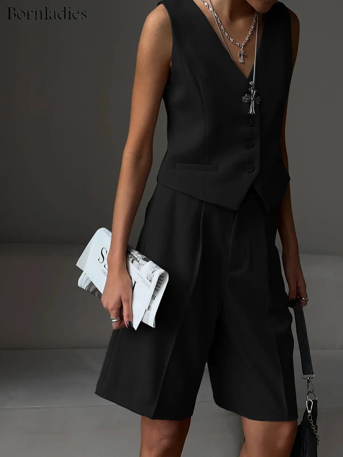 Wolfeel Chic Two-Piece Vest & Shorts Set