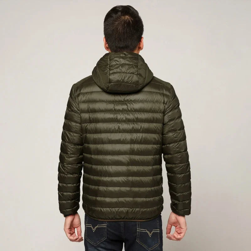 Men's All-Season Ultra Lightweight Packable Down Jacket Water and Wind-Resistant Breathable Coat Big Size Men Hoodies Jackets 2