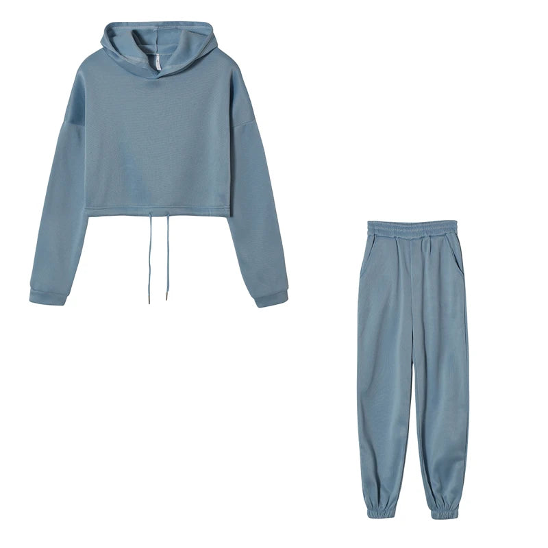 Women’s Two-Piece Long-Sleeved Sports Suit