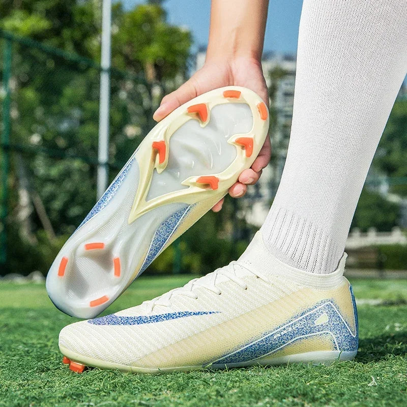 Men Professional Training Football Boots Ultralight Soccer Shoes Unisex Wholesale Women Breathable Drop Shipping Indoor Futsal 5