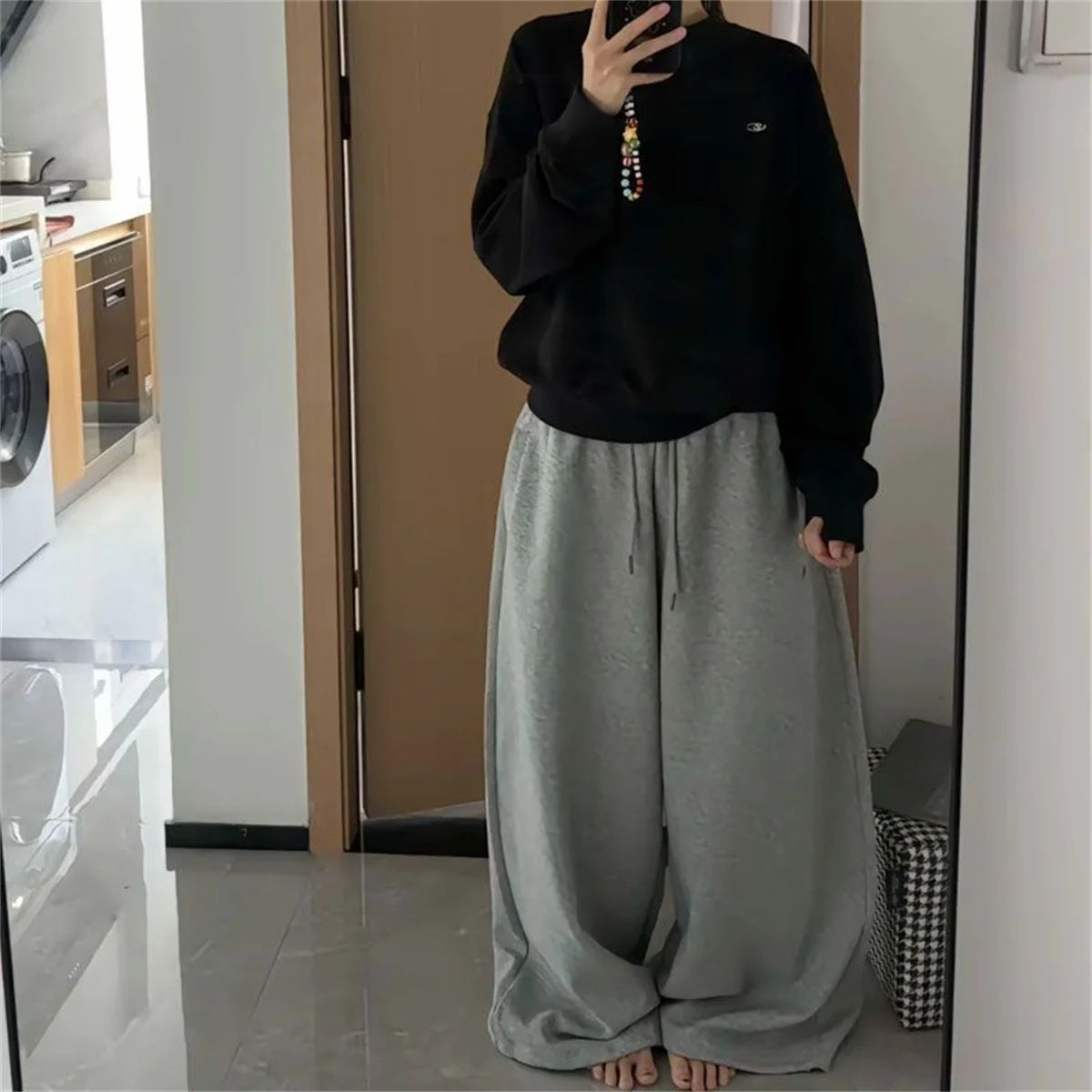 Women's Wide-Leg Drawstring Sweatpants