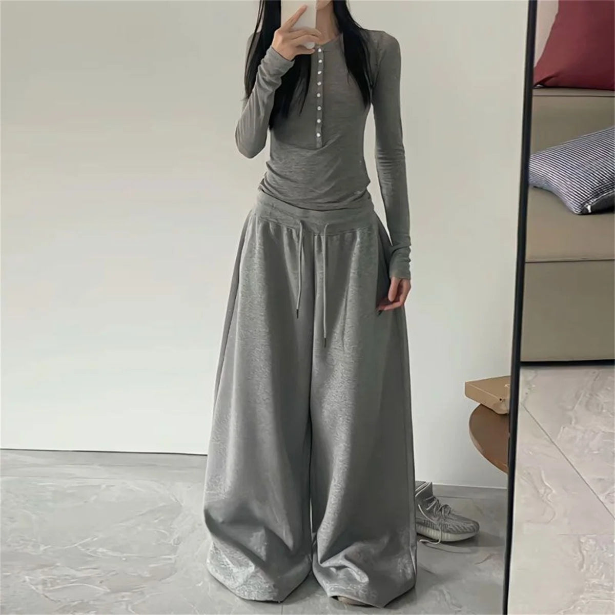 Women's Wide-Leg Drawstring Sweatpants