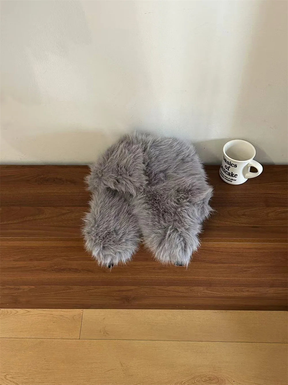 INS Fashion Faux Fur pilot Hat Bomber hat women ski cap winter hat faux fur Trapper hat thickened warm шапка ушанка