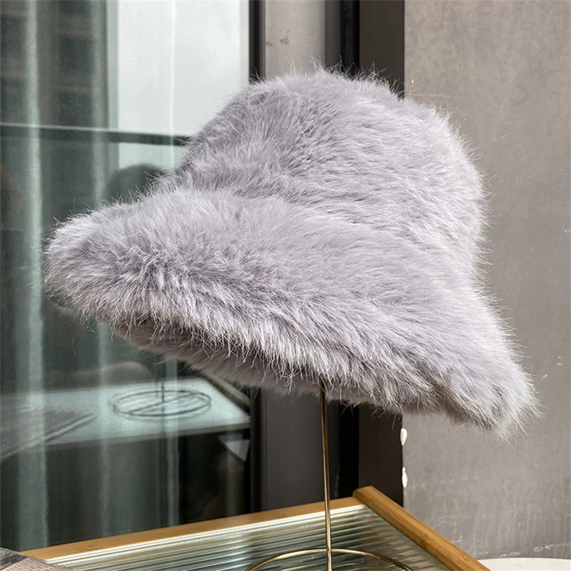Faux Fur Bucket Hat Hot Warm Imitation Fur Thickened Autumn Winter hat Personality Fishermen Hats for women Bracer Plush hat겨울모자