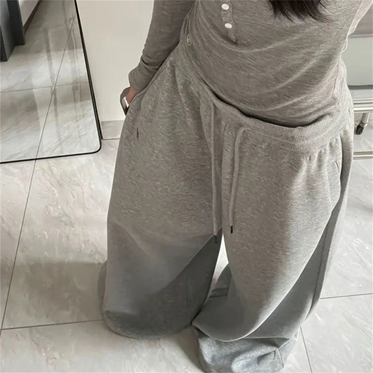 Women's Wide-Leg Drawstring Sweatpants