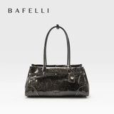 BAFELLI Vintage Baguette Bag – Genuine Oil Wax Leather
