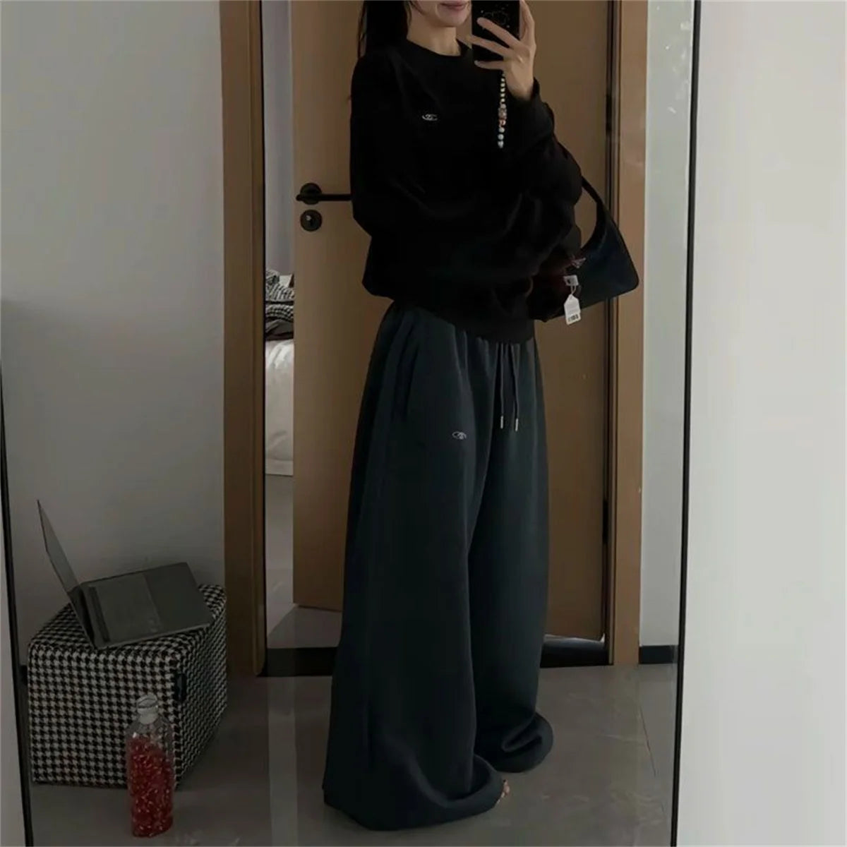 Women's Wide-Leg Drawstring Sweatpants