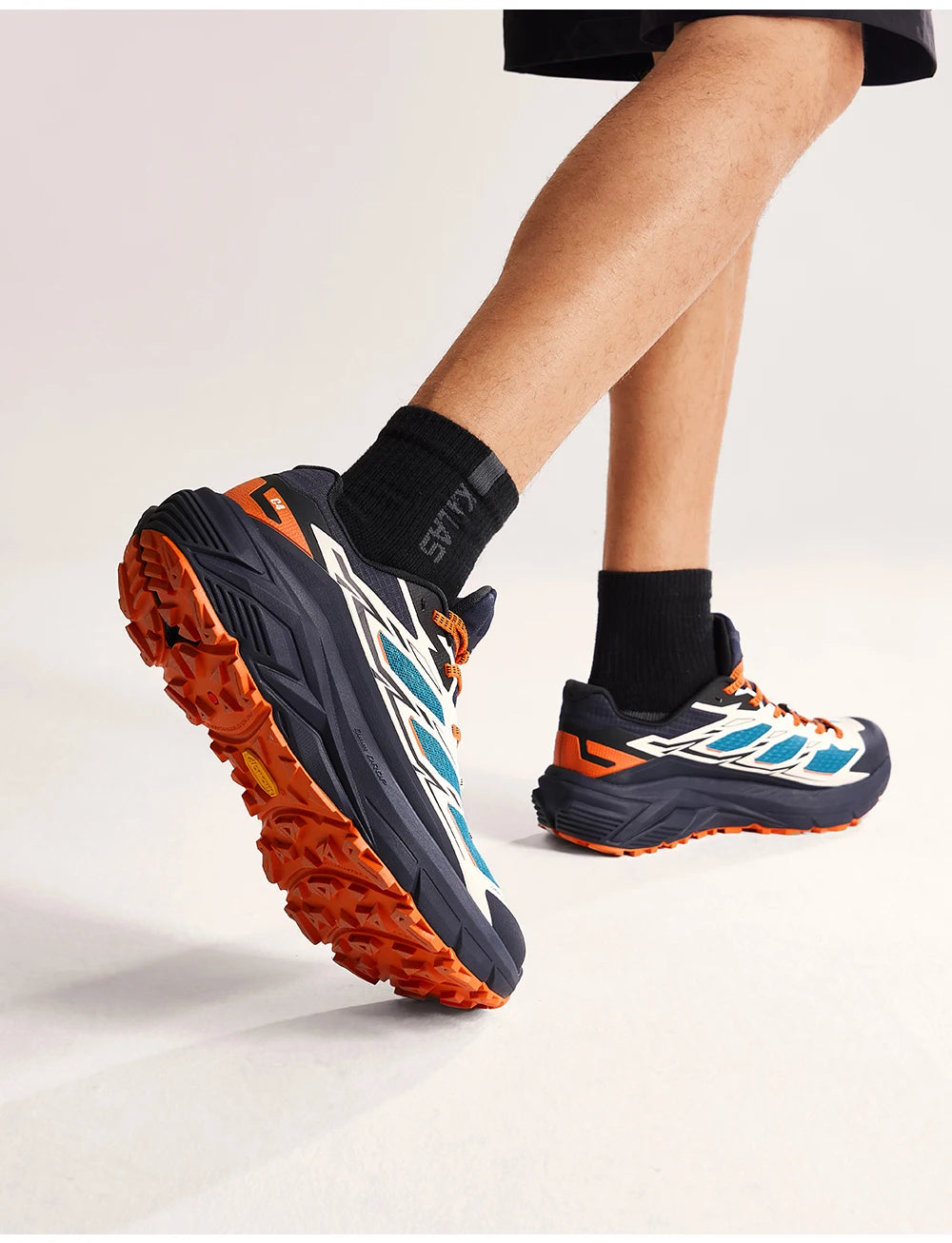 KAILAS C4 Vibram Hiking Mountain Shoes For Men Comfortable Breathable Waterproof Sneakers Lightweight Shoes KS2513114