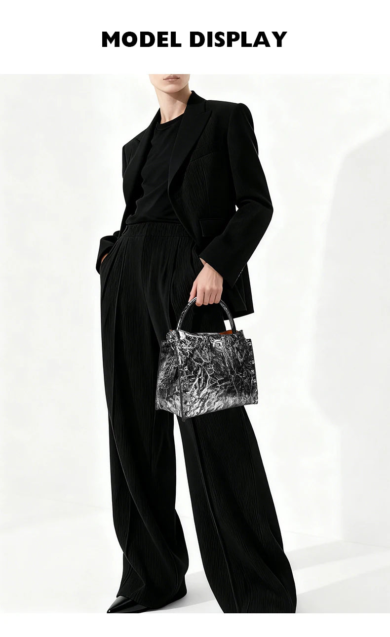 2026 New Top Layer Cowhide Leather Rivet Handbag Adjustable Shoulder Strap Crossbody Handbag