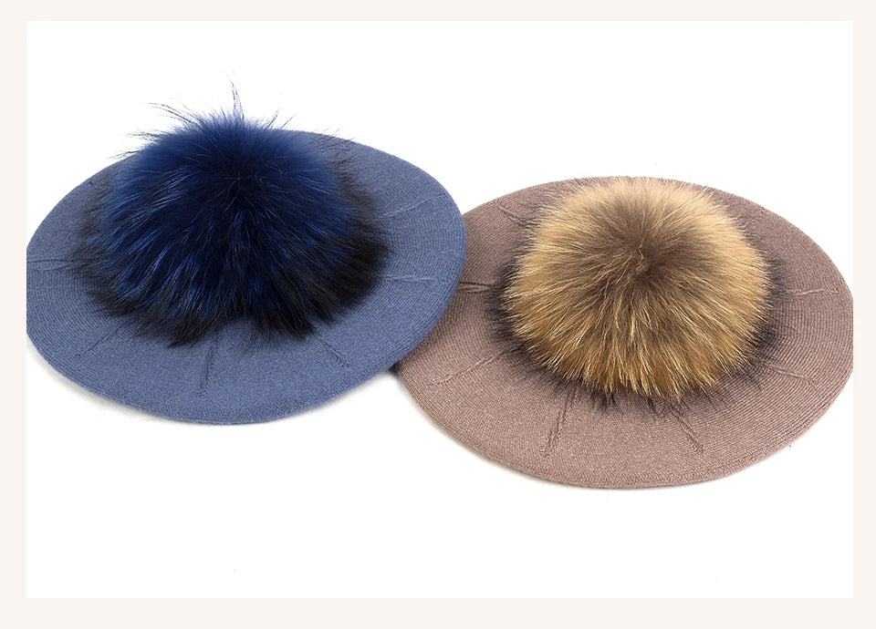 Women's Knit Beret with Oversized Pom Pom | Geebro