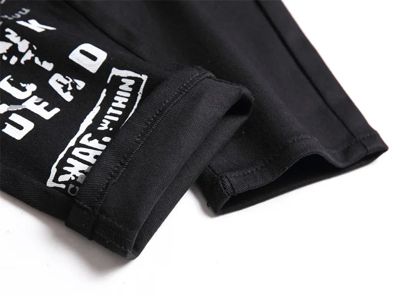 2026 Korean Fashion Red Plaid Patchwork Punk Rivet Men Slim Jeans Trousers Skull Letters Print Hip Hop Chain Denim Pants Spodnie
