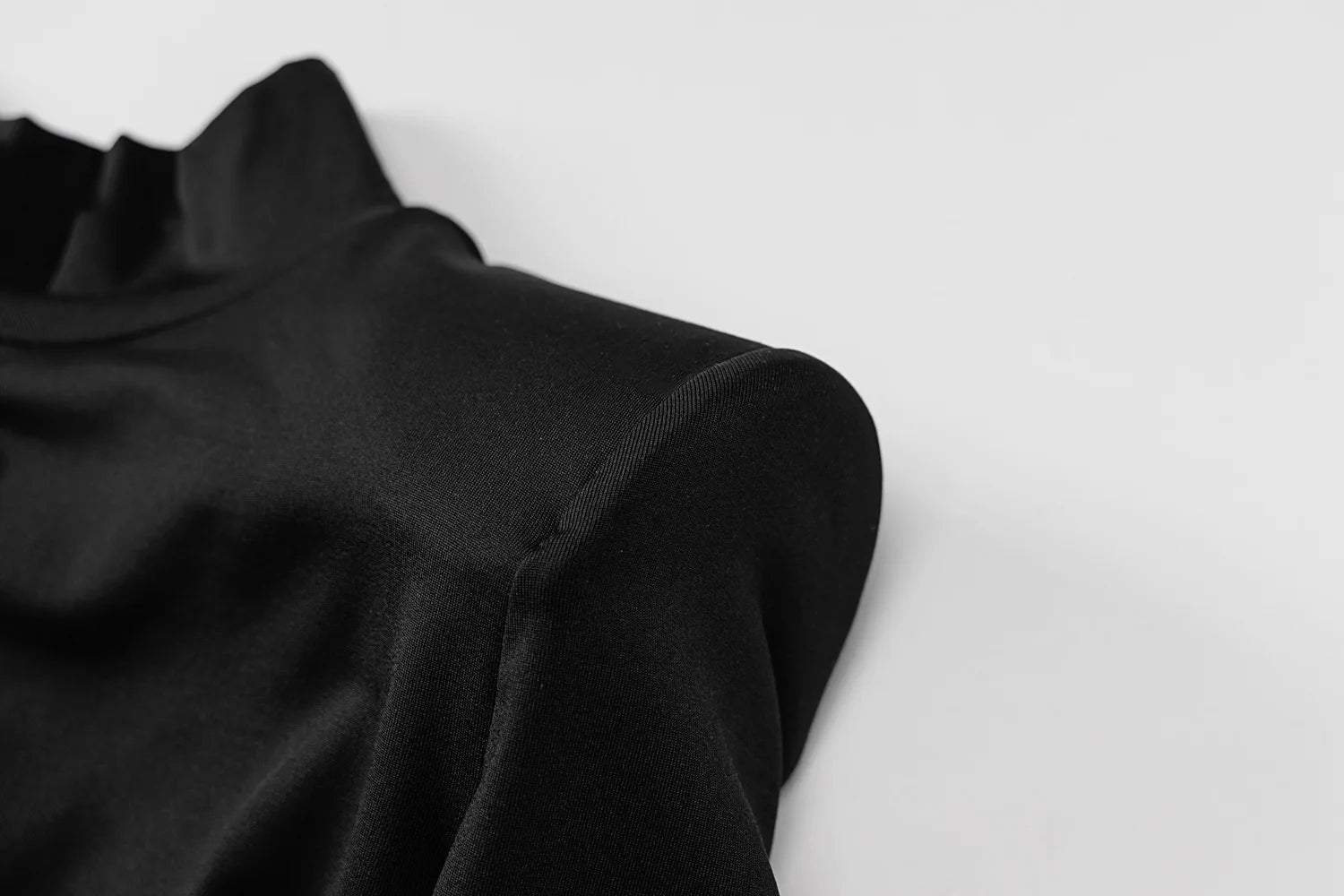Long Sleeve Bodycon Mini Dress - Slim Fit Knit Streetwear