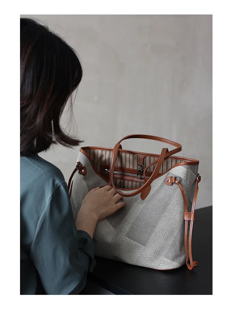 Women's Fashion Shoulder Bag Luxury Designer Handbag Large Capacity Canvas With Genuine Leather Tote For Shopping,Commuting,Work