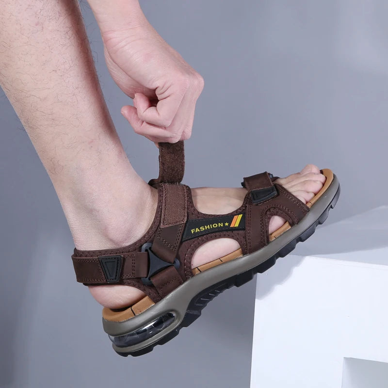 Fashion Men's Sandals Summer Soft Beach Flip Flop Comfortable Genuine Leather Sandals Outdoor Men Roman Sandals Size 46