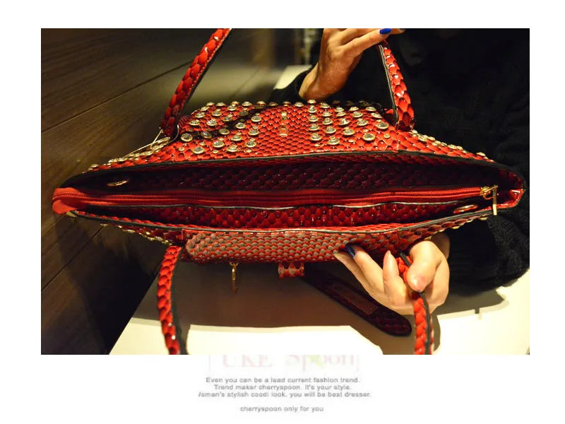 iPinee Rhinestones Crossbody Bags For Women Patent  Leather Luxury Handbags Women Bag Designer Ladies Messenger Bag Sac A Main