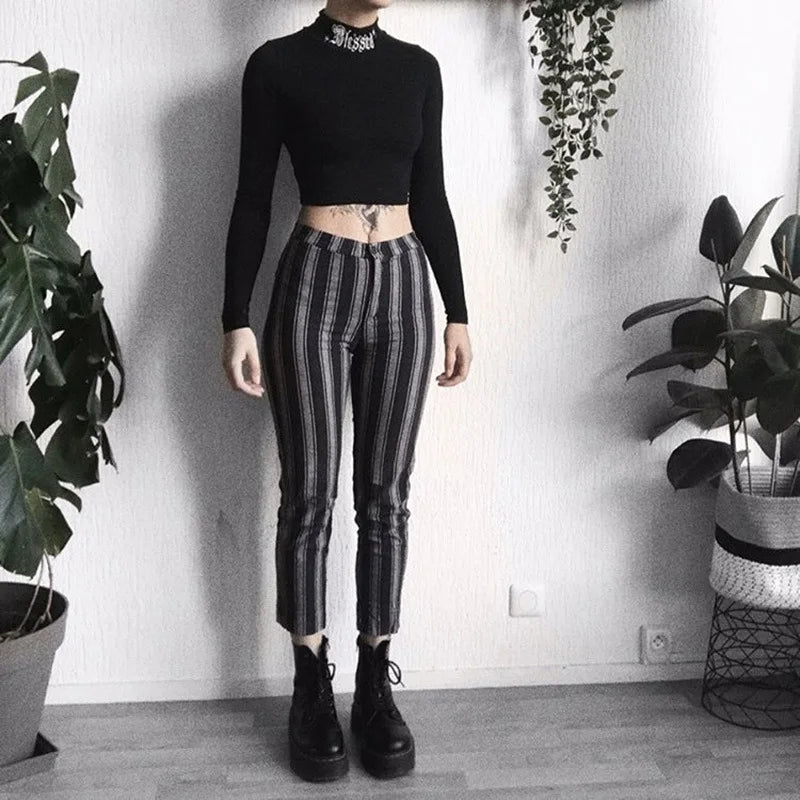 Gothic Letter Embroidery Crop Top