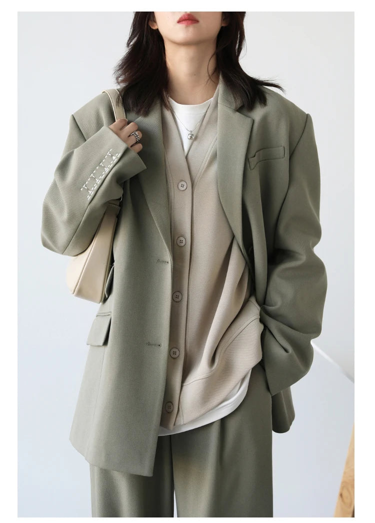 Women's Relaxed V-Neck Cotton-Blend Cardigan
