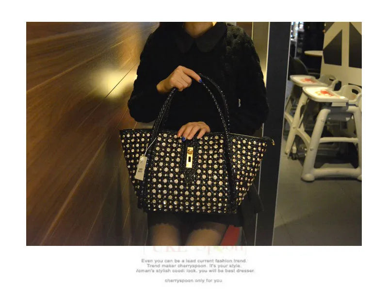 iPinee Rhinestones Crossbody Bags For Women Patent  Leather Luxury Handbags Women Bag Designer Ladies Messenger Bag Sac A Main