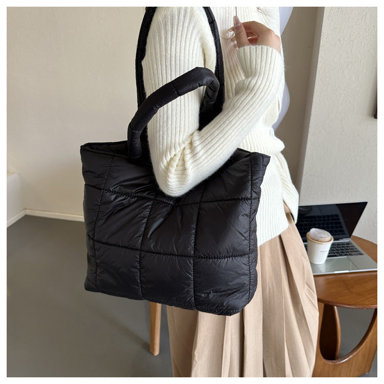 Winter Padded Shoulder Bag for Women Large Capacity Top HandleBag Winter Quilted Cloud Handbag Shopping Bags Bolsas Para Mujeres