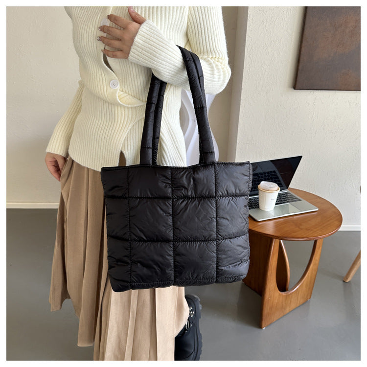 Winter Padded Shoulder Bag for Women Large Capacity Top HandleBag Winter Quilted Cloud Handbag Shopping Bags Bolsas Para Mujeres