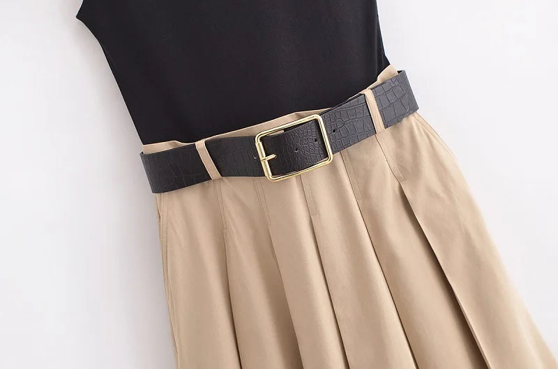 Elegant Pleated Sleeveless Midi Dress