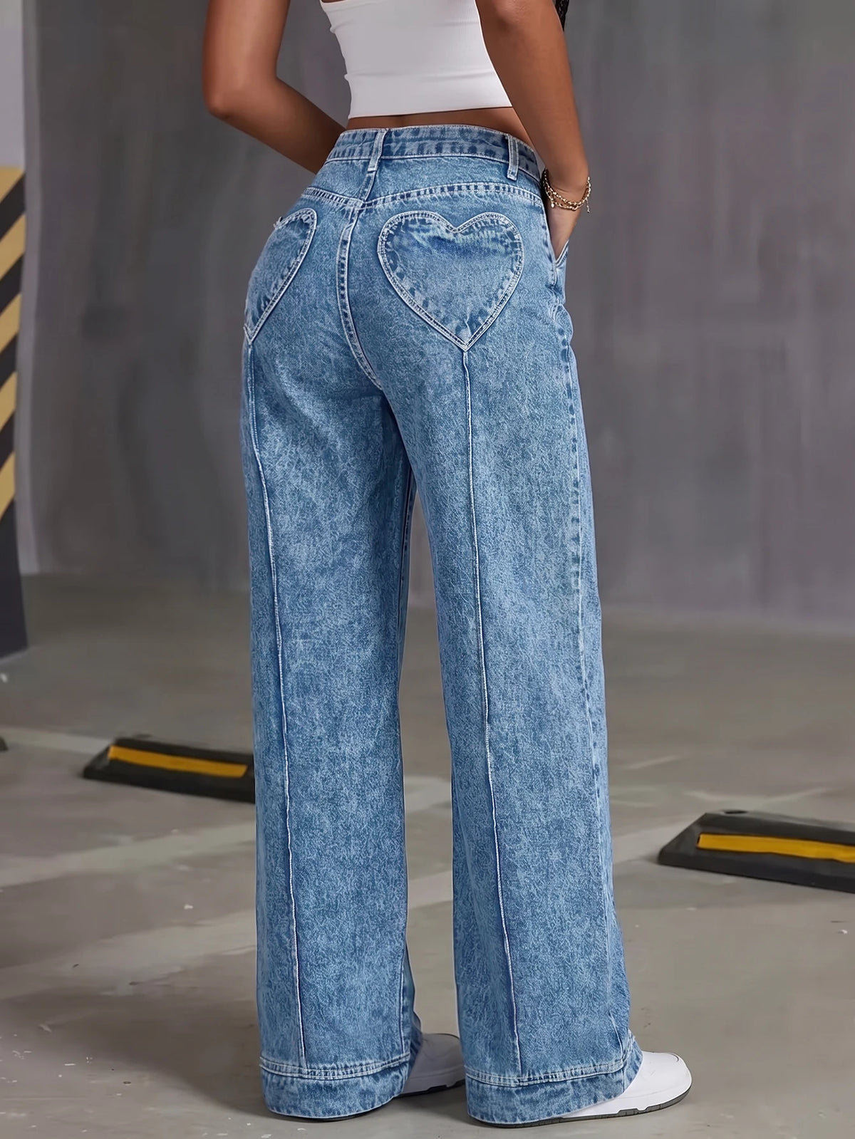 Women's High Waist Wide Leg Heart Pocket Jeans