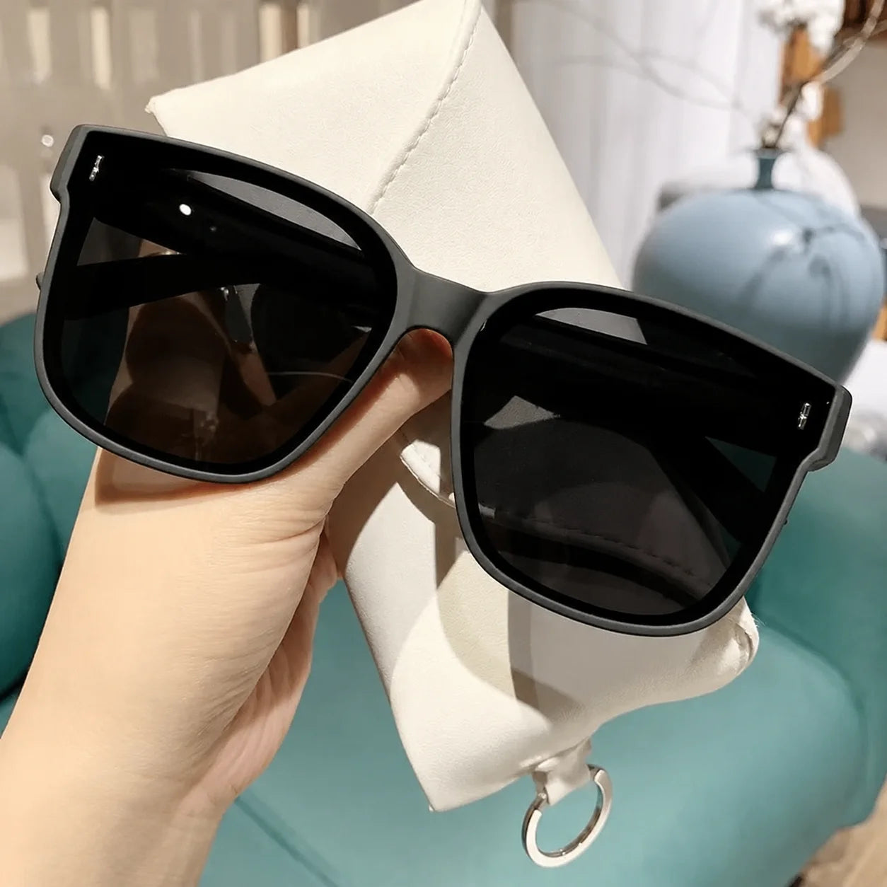 Polarized Anti-Glare Fit Over Sunglasses for Men and Women – Fashion Driving Beach & Travel Eyewear, UV400 Protection Shades