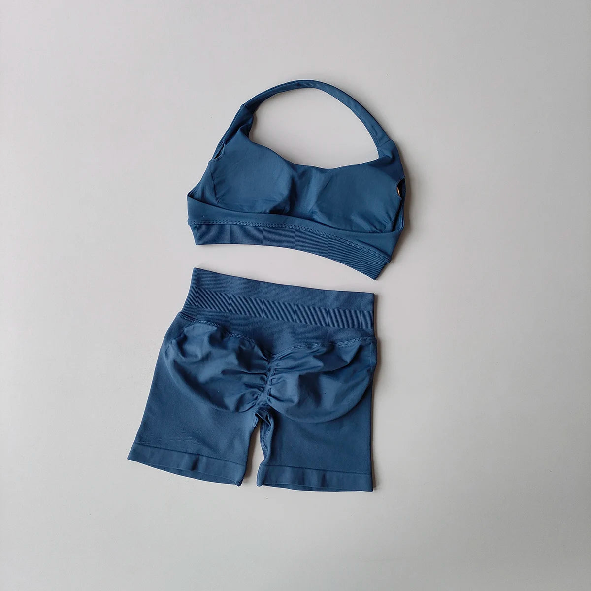Women’s Seamless Yoga & Workout Set