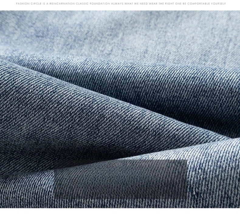 Men's Light Blue Straight-Leg Jeans