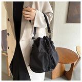 Fashionable Crossbody Bags for Women Shoulder Bag Large Capacity Oxford Women Bucket Bag Purse and Handbags