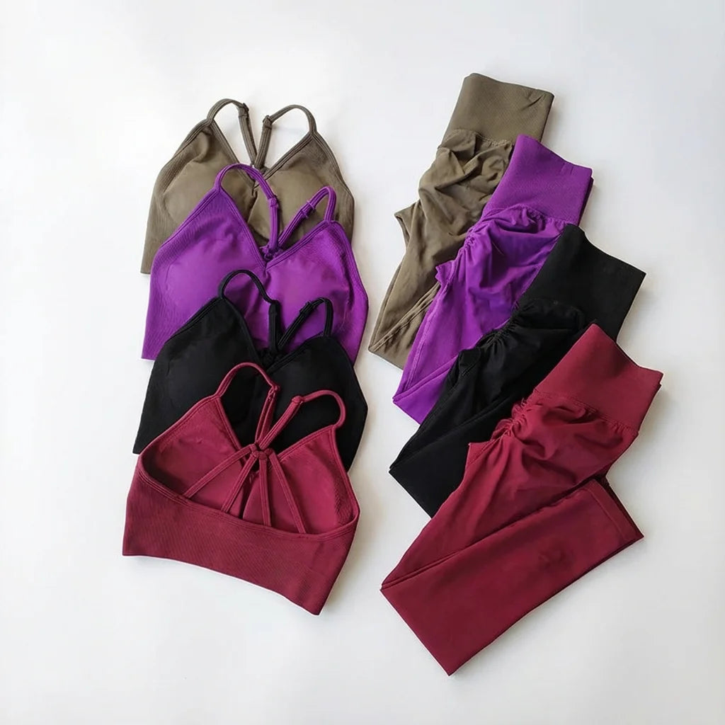 Women's Seamless Yoga Set with High-Waist Leggings