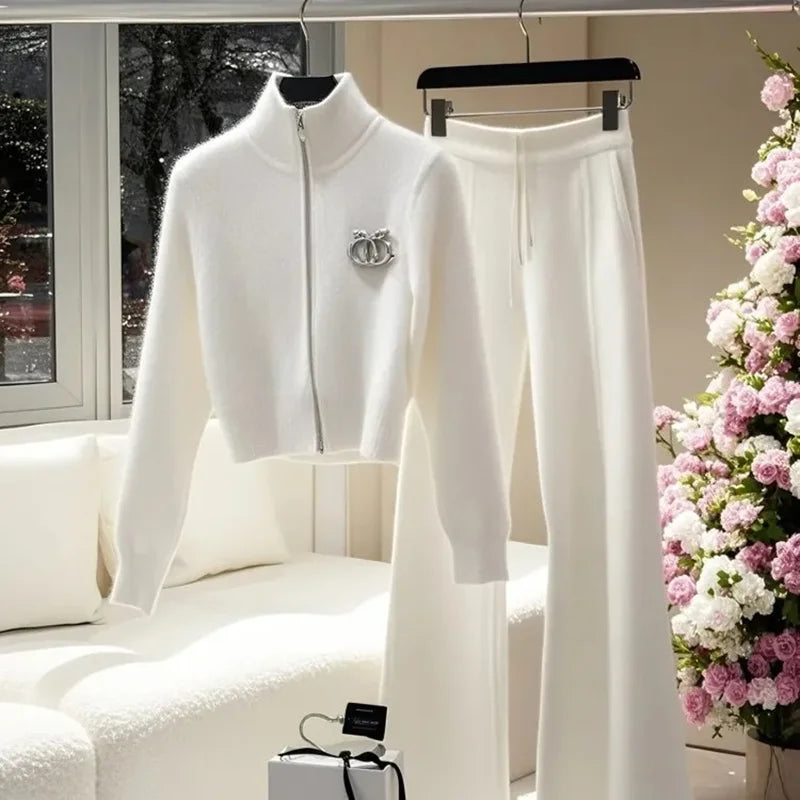 2-Piece USA-Made Knitted Sweater Suit – High-End Autumn/Winter Chic Set