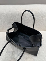 UXST Genuine Saddle Leather Tote Bag – All-Steel Hardware