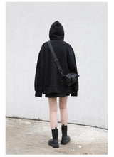 Women’s Relaxed Longline Zip-Up Hoodie