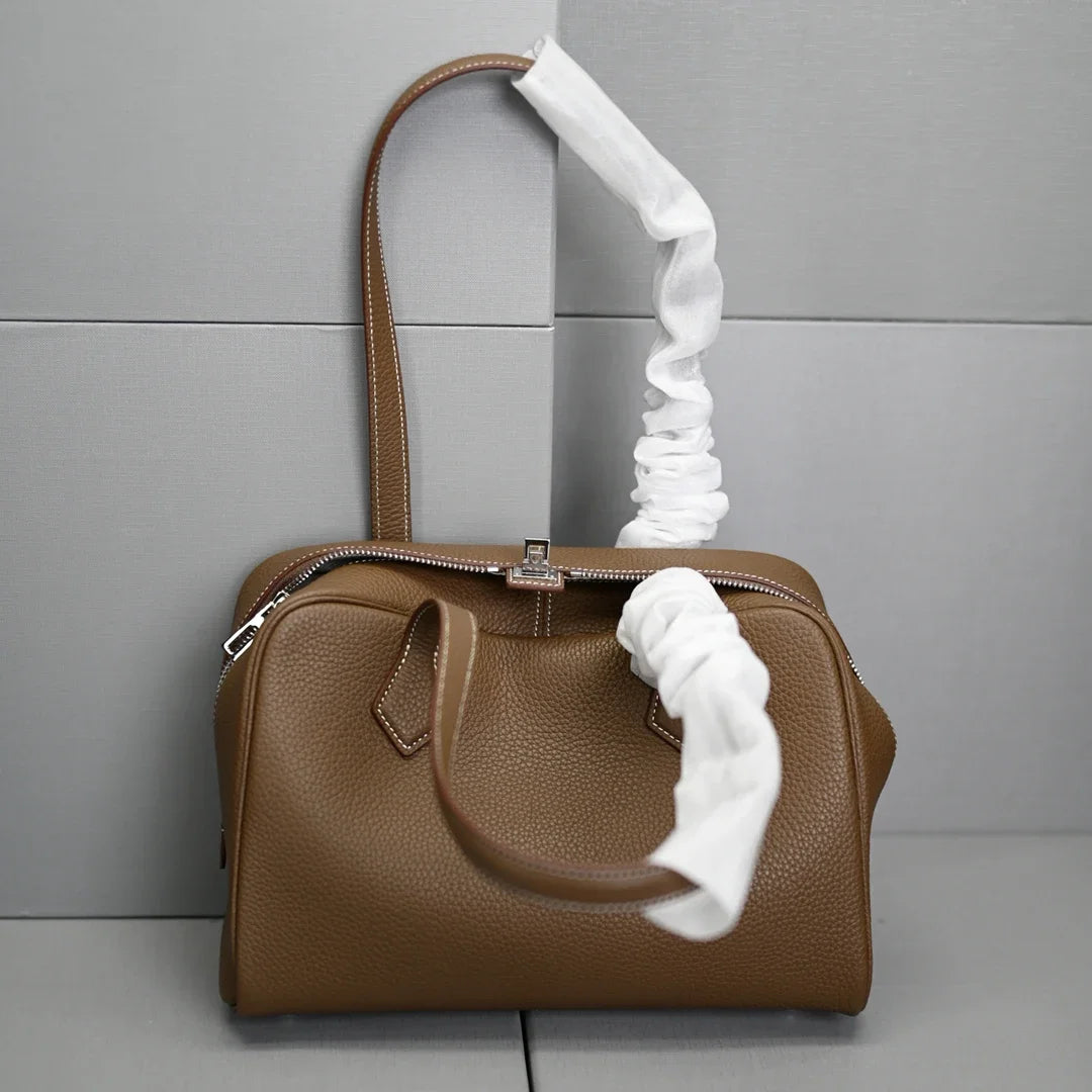 Genuine Leather Handbag Top Layer Leather Advanced Feeling 2025 New Model Fashion High-Capacity Woman