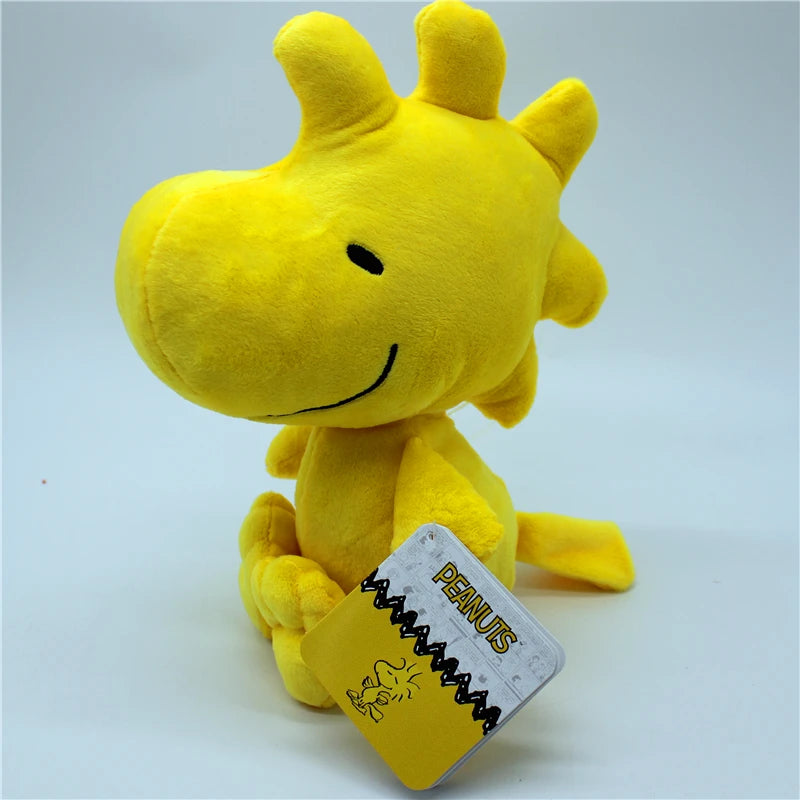 1piece 28CM high quality Cartoon Peanuts Snoopy Charlie Sally Woods Plush soft toys Snoopy dog animal dolls best Christmas gift